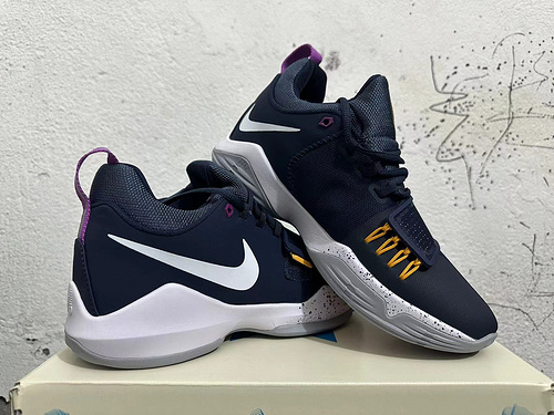 Azul oscuro y blanco 40-46